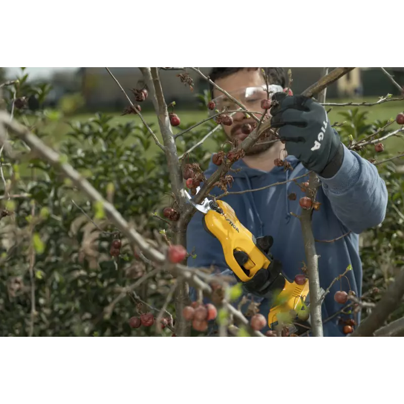 SC100eKit_257022001ST1_amb06_ecommerce